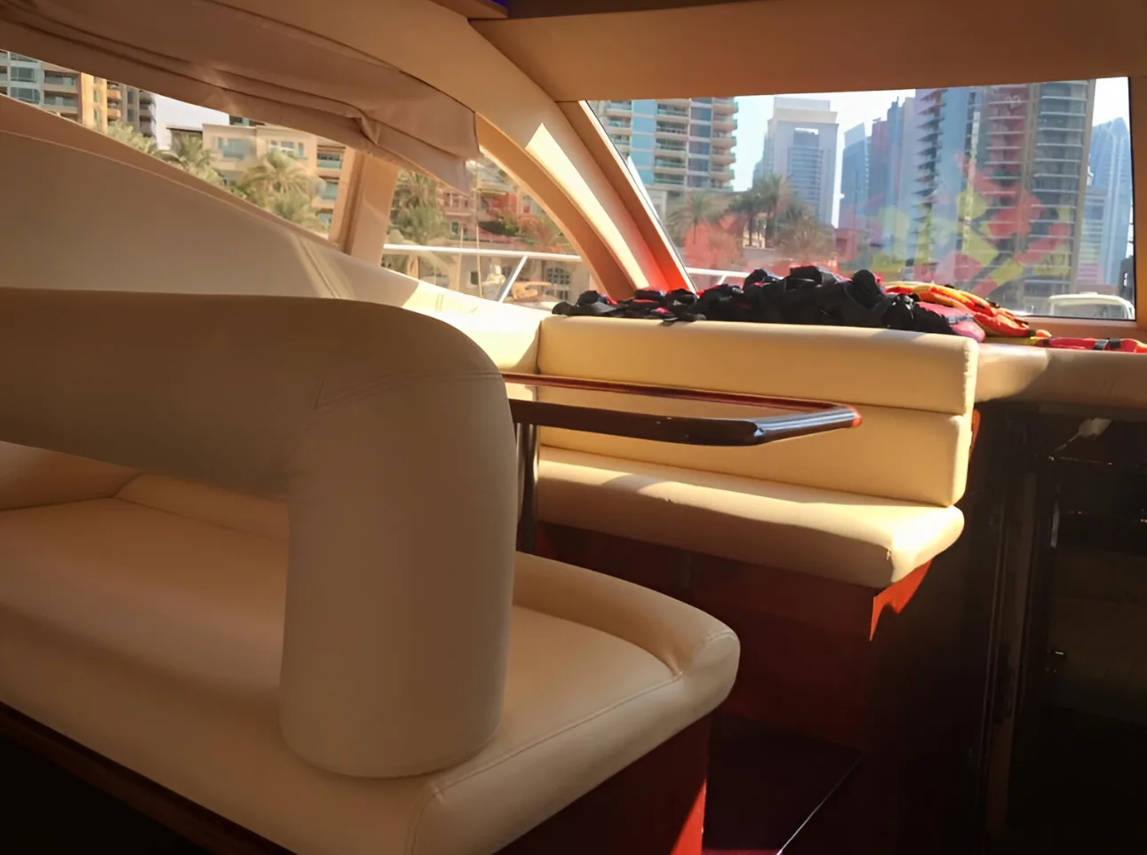 Majesty 55 Ft Yacht — 7